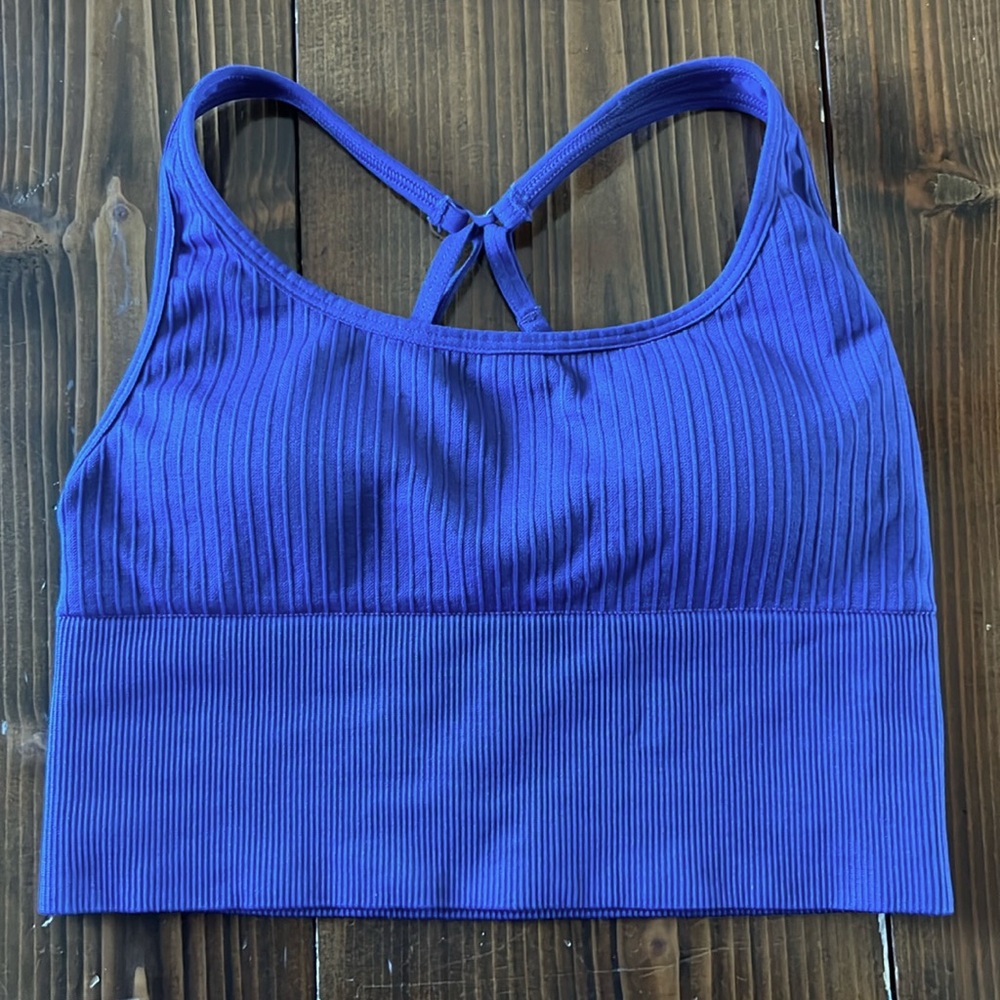 PINK ACTIVE Victoria Secret Sports Bra Women’s size Small.